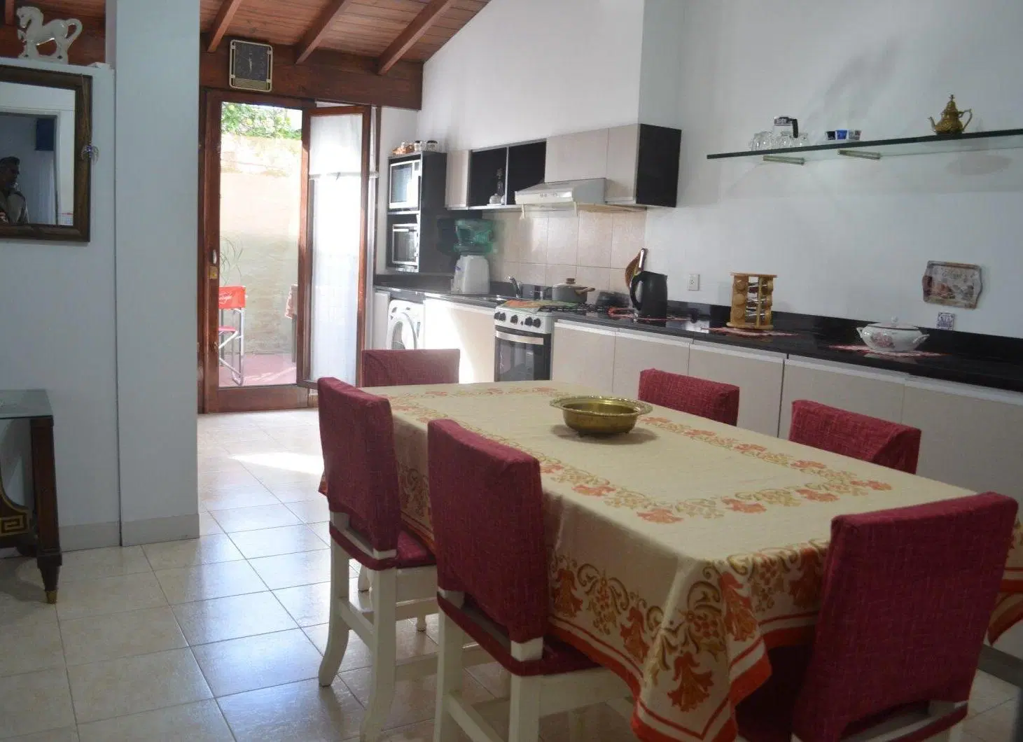 VENTA PH 3 AMBIENTES CON PATIO, TERRAZA Y QUINCHO EN VICTORIA 4