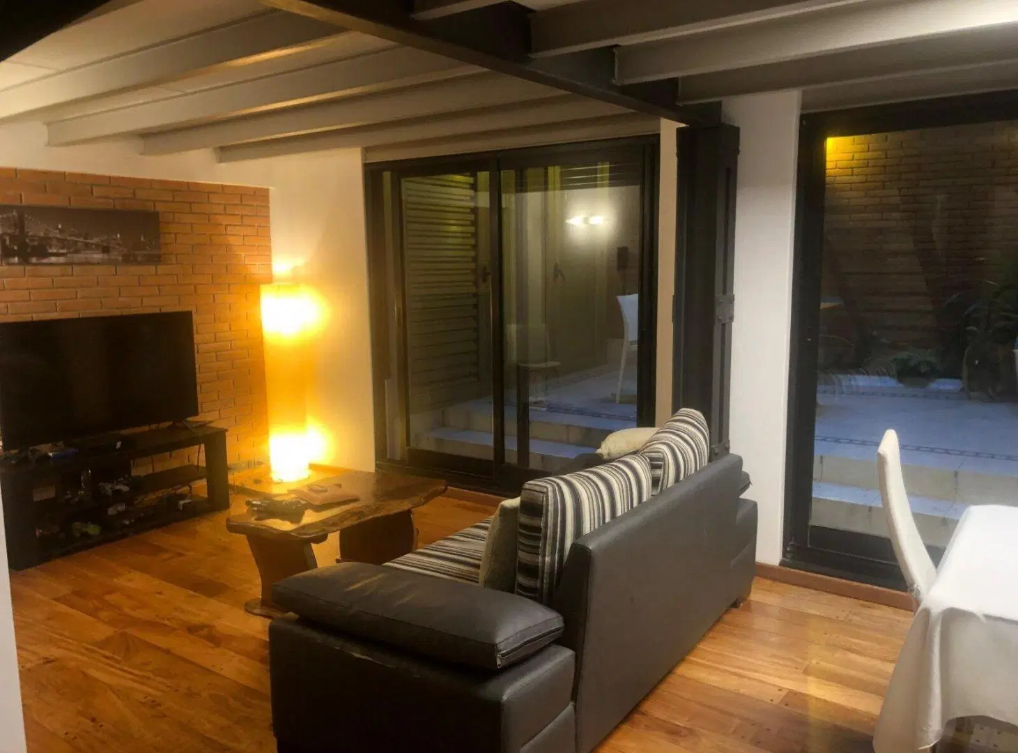 ALQUILER TEMPORARIO RECOLETA LOFT AMOBLADO PATIO PRIVADO 5