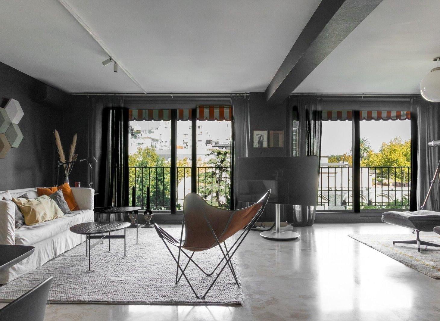 VENTA , 3 AMB C/DEPENDENCIA, COCHERA, RECOLETA