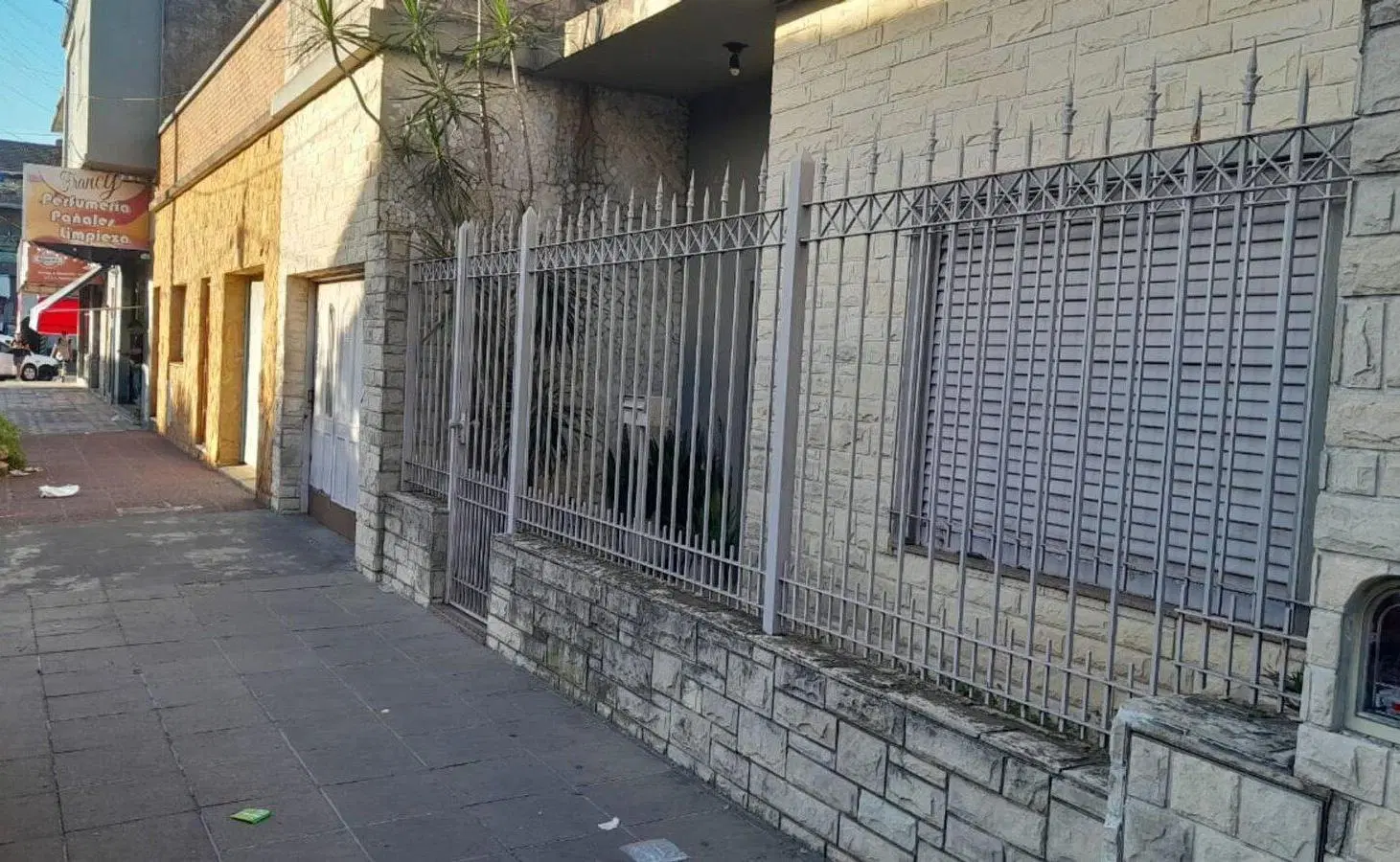 VENTA CASA  EN EXCELENTE UBICACION EN VILLA MADERO 4