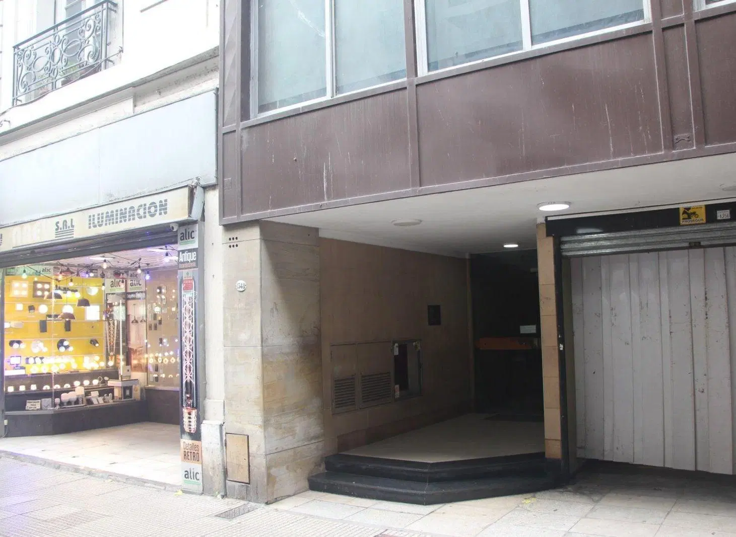 Oficina en dúplex al frente – Viamonte al 1300 9°Piso 5