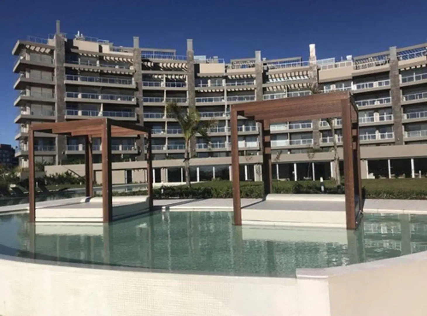 Alquiler Departamento NORDELTA 3 amb 2 dormitorios amoblado, jardin, cochera, vista a Rio, Acqua Rio 8