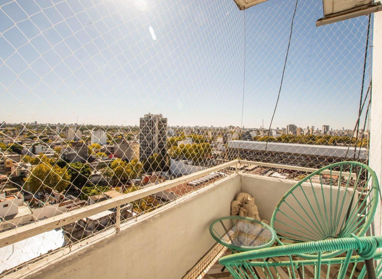 Venta 3 ambientes Villa Gral. Mitre con Balcón