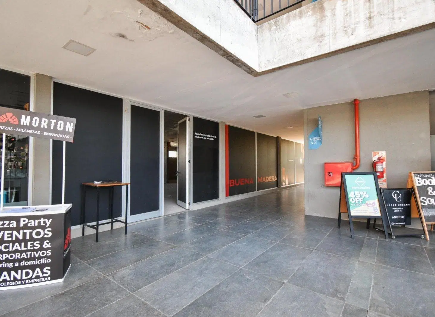Alquiler local a estrenar c/ 3 vidrieras + 3 cocheras - VEN Street Center, Dique Luján, Tigre 5