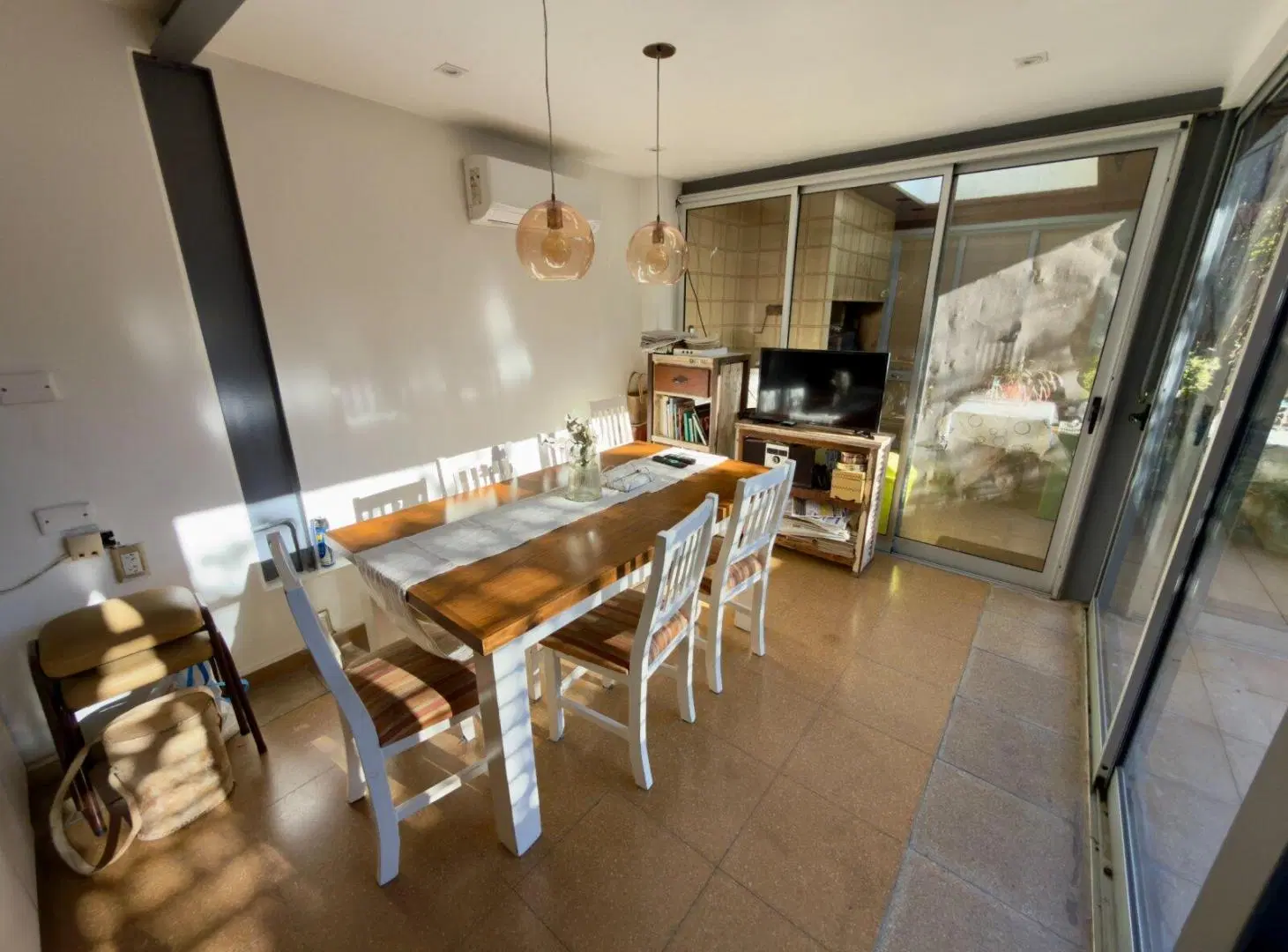 ALQUILER EXCLUSIVO | CASA DE ESTILO A 3 CUADRAS DE PLAZA ARENALES 5