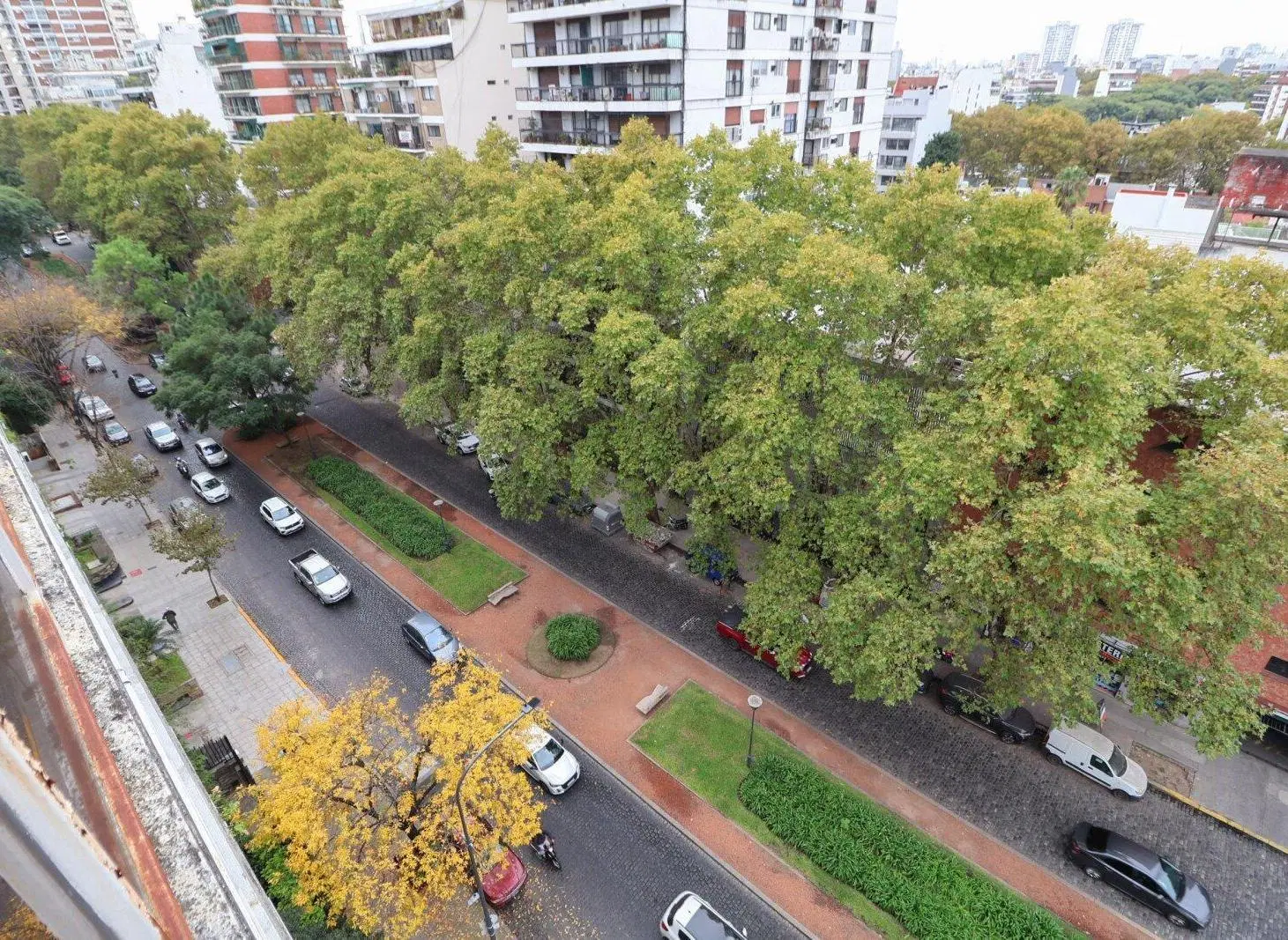 VENTA DEPTO 5 AMB C / DEPENDENCIA COCHERA Y BAULERA BELGRANO R 2