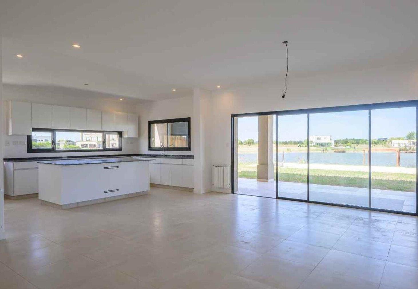 ALQUILER CASA LAGUNA BARRIO PRIVADO SAN SEBASTIAN