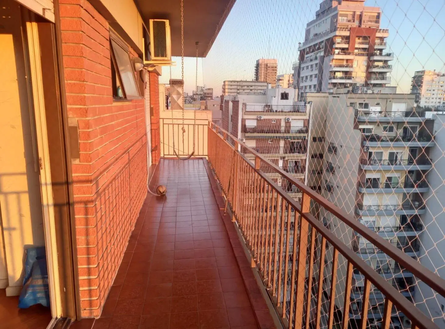 Venta semipiso 4 ambientes villa urquiza, a 1 cuadra del subte y tren 5