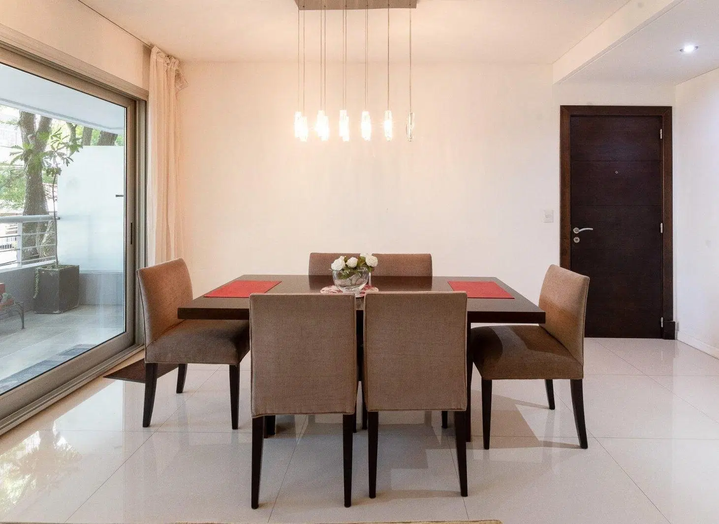 Departamento venta 3 ambientes cochera Olivos La Isla 2