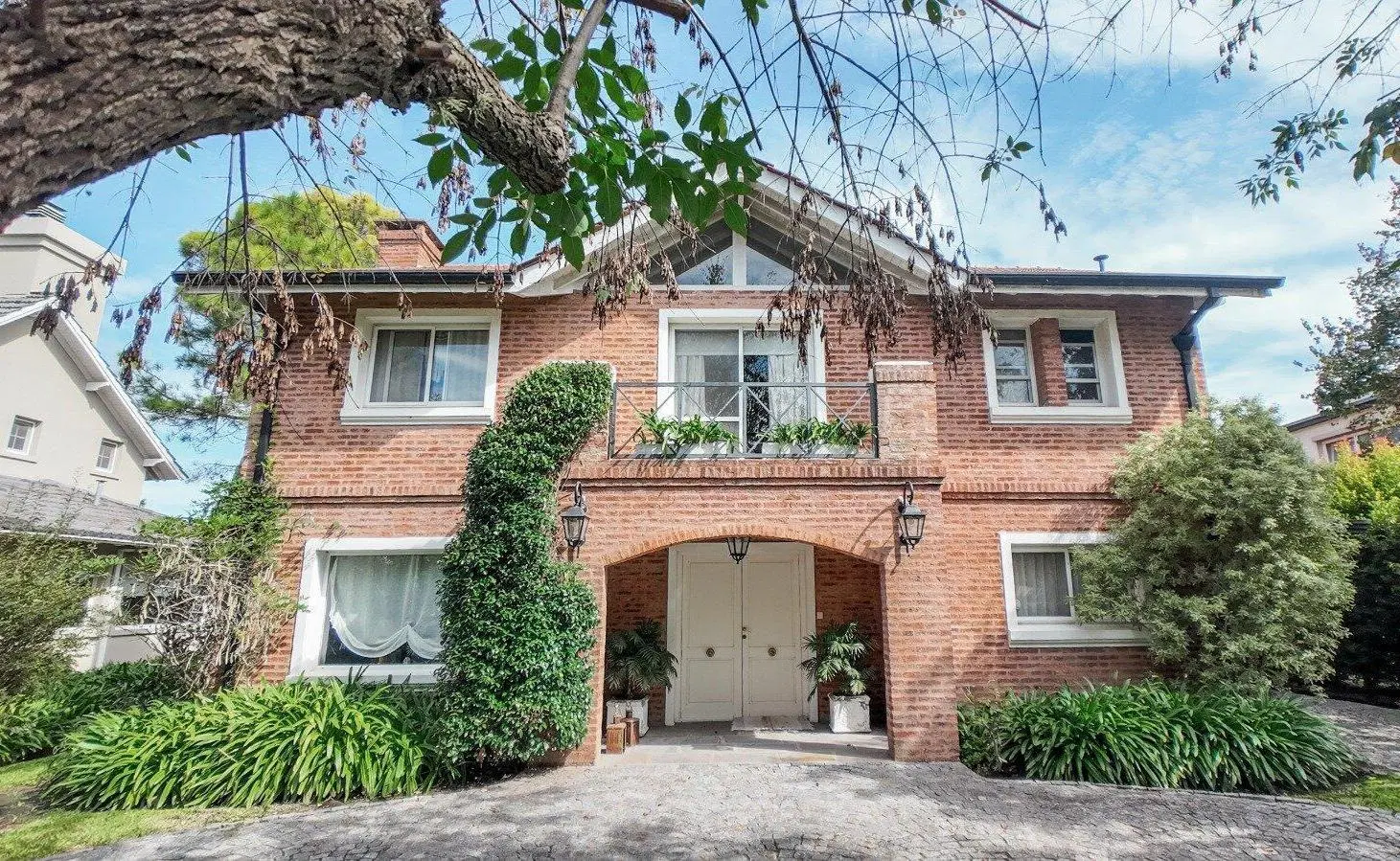 VENTA CASA AMB - CLUB DE CAMPO PUEYRREDÓN 4