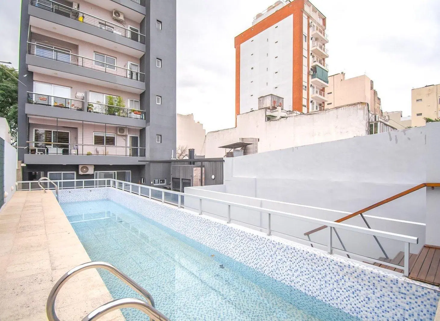 Venta plaza irlanda 3 ambientes 2 baños amenities 2