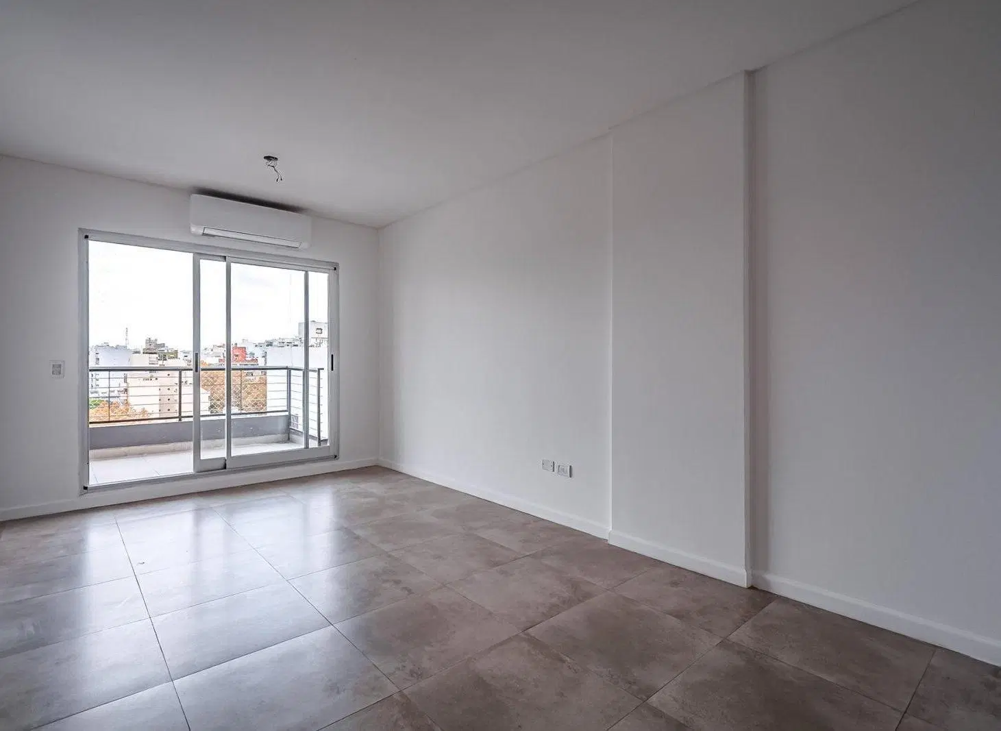 Venta plaza irlanda 3 ambientes 2 baños amenities 4