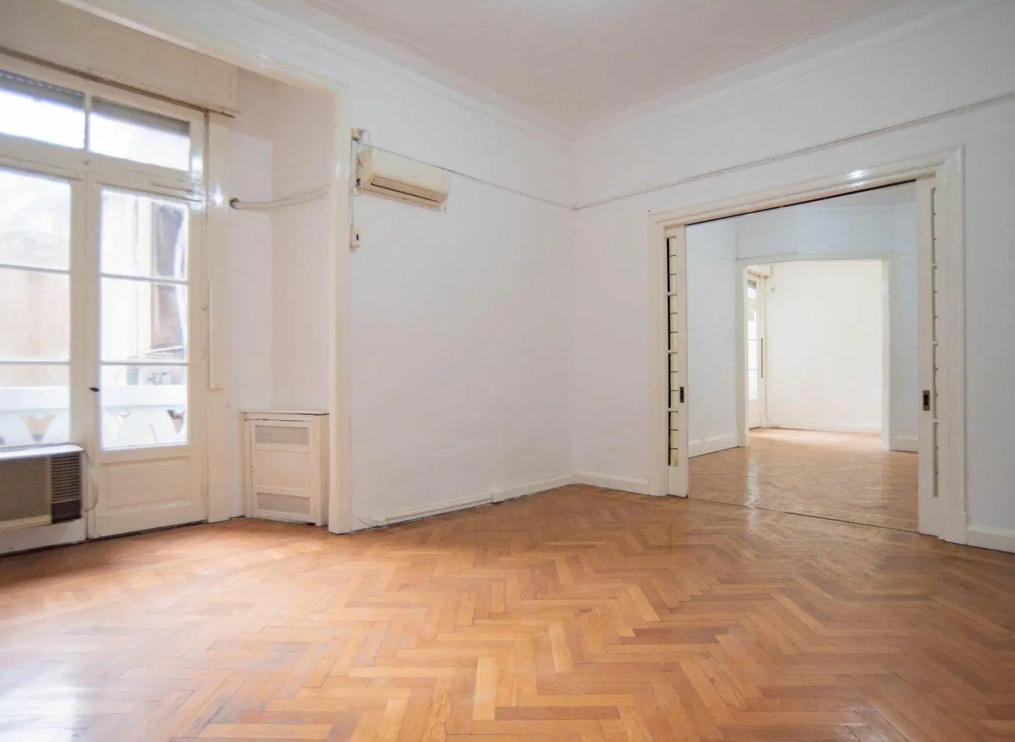 VENTA | DEPARTAMENTO DE CATEGORÍA 4 AMBIENTES CON DEPENDENCIA | 153 m² TOTALES | TORRE SAINT | ONCE 5
