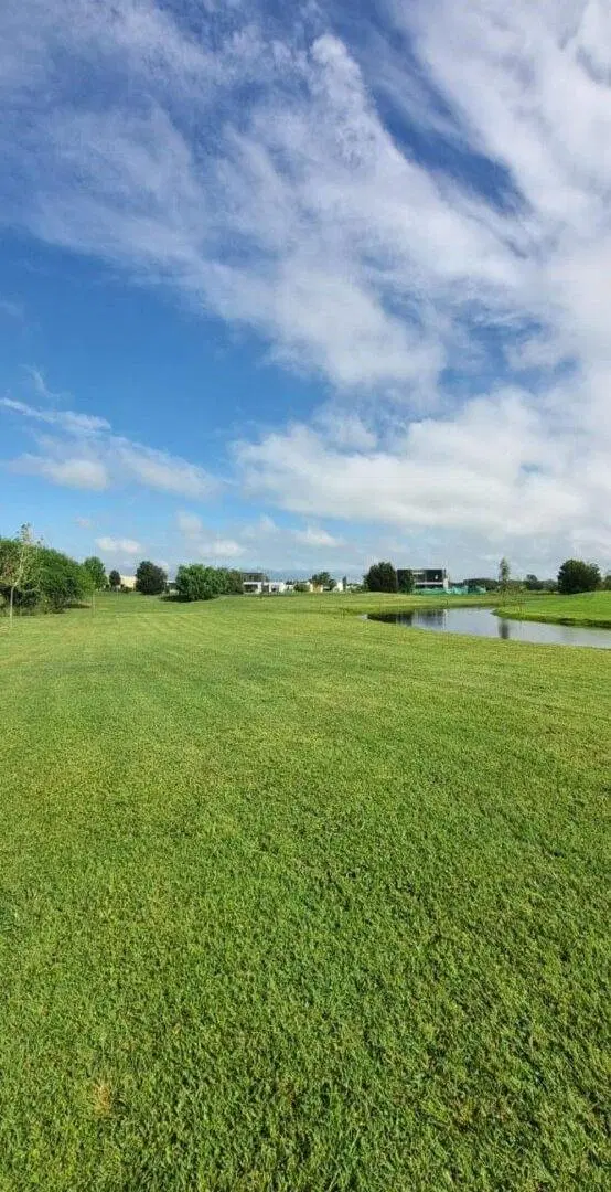 Terreno en venta Medal Country Club 4