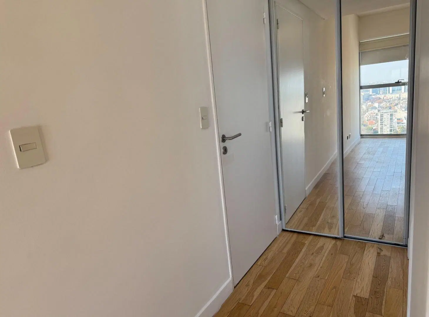 Departamento de 3 ambientes con cochera en Torre Astor Núñez 4
