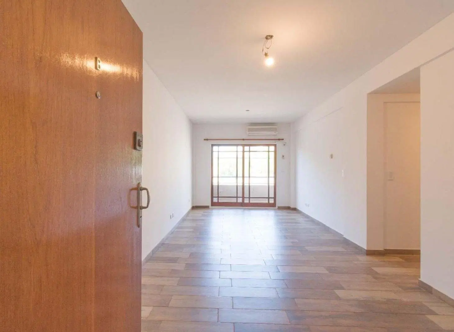 Alquiler residencial- Depto semipiso 3 ambientes- Caballito Sur - Avda Pedro Goyena 3