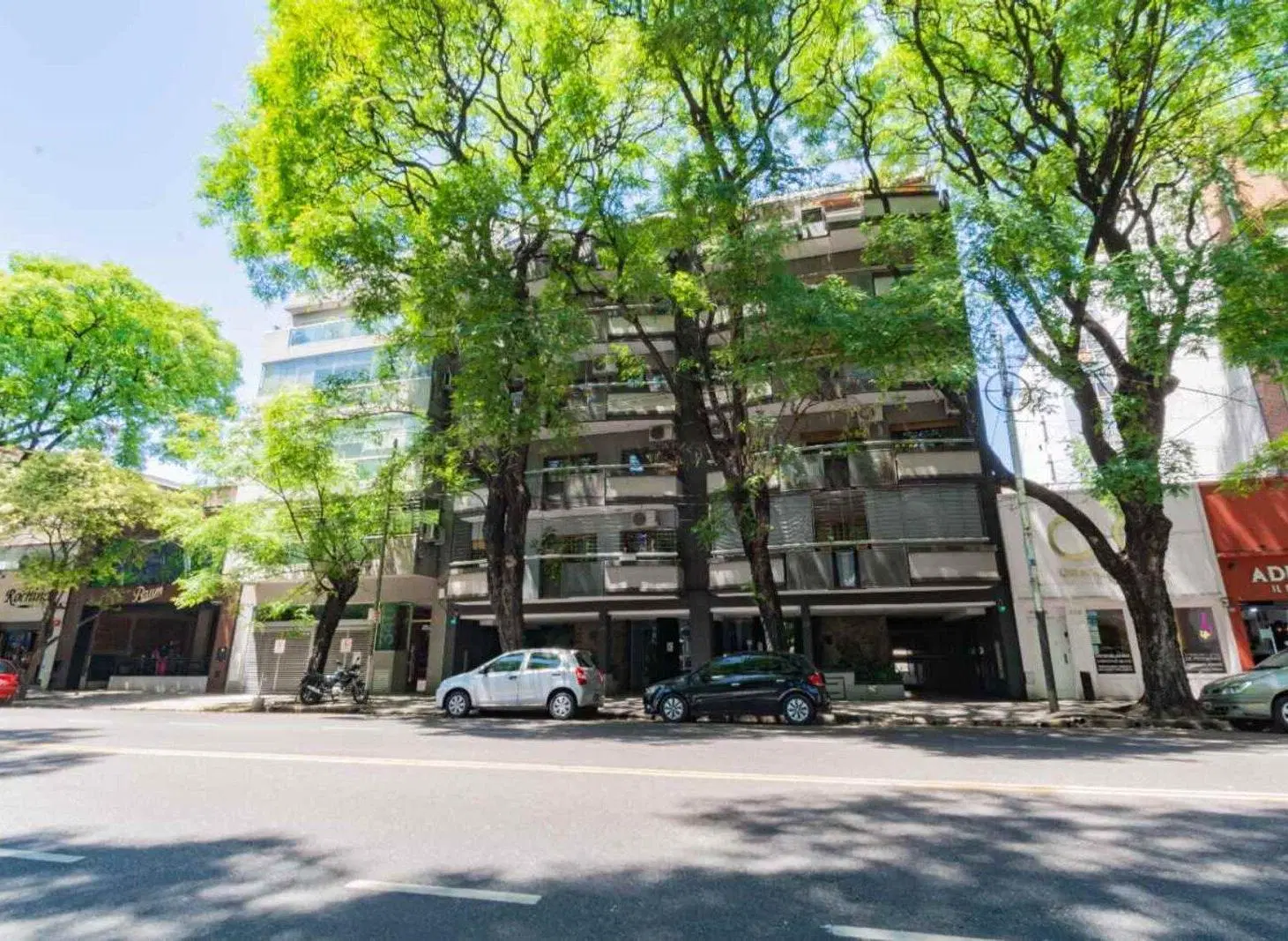 Alquiler residencial- Depto semipiso 3 ambientes- Caballito Sur - Avda Pedro Goyena 4