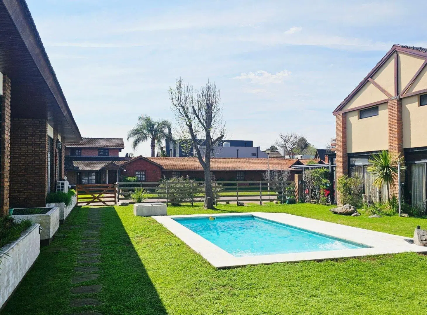 Venta casa con pileta, quincho cerrado, en doble Lote, Maschwitz Country Club, Maschwitz, Escobar 5