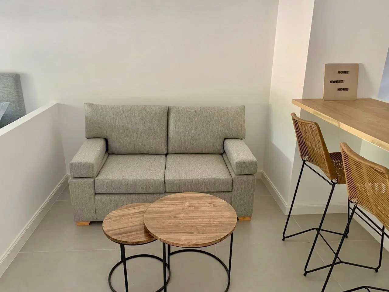 Venta Monoambiente amoblado Pilar 4