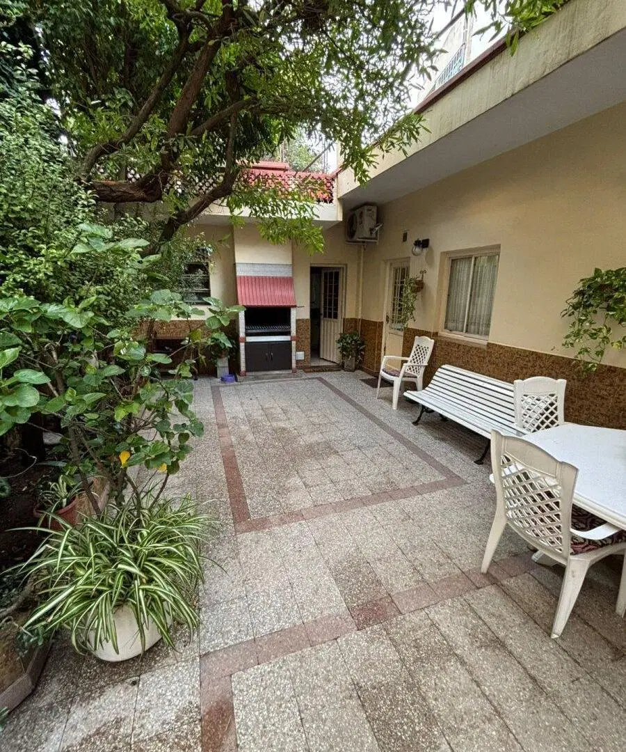 Impecable casa estilo ingles en muy buen estado 5