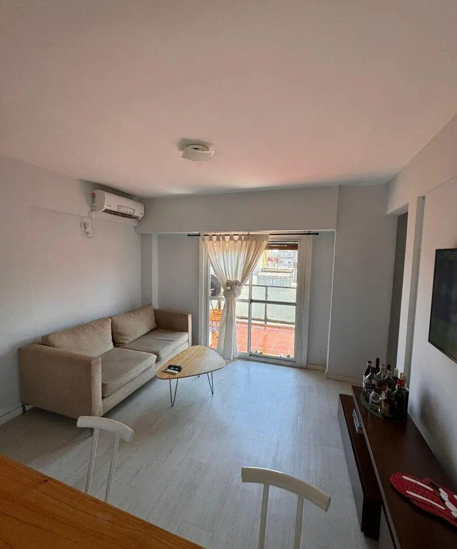 Alquiler depto 2 amb Balvanera c/balcón terraza y vista abierta 3