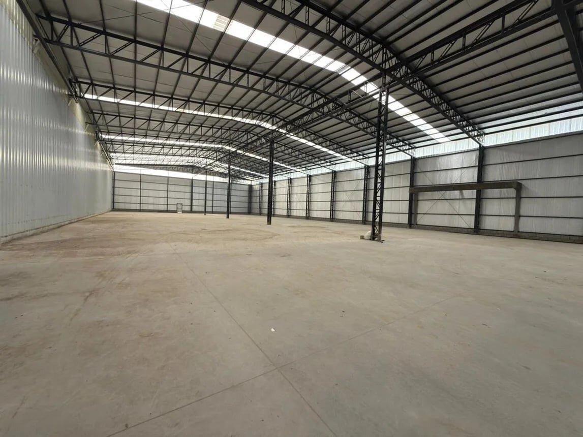 ALQUILER GALPON MORENO PARQUE INDUSTRIAL.