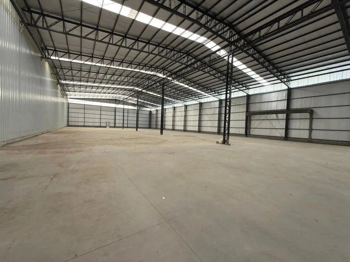 ALQUILER GALPON MORENO PARQUE INDUSTRIAL. 2