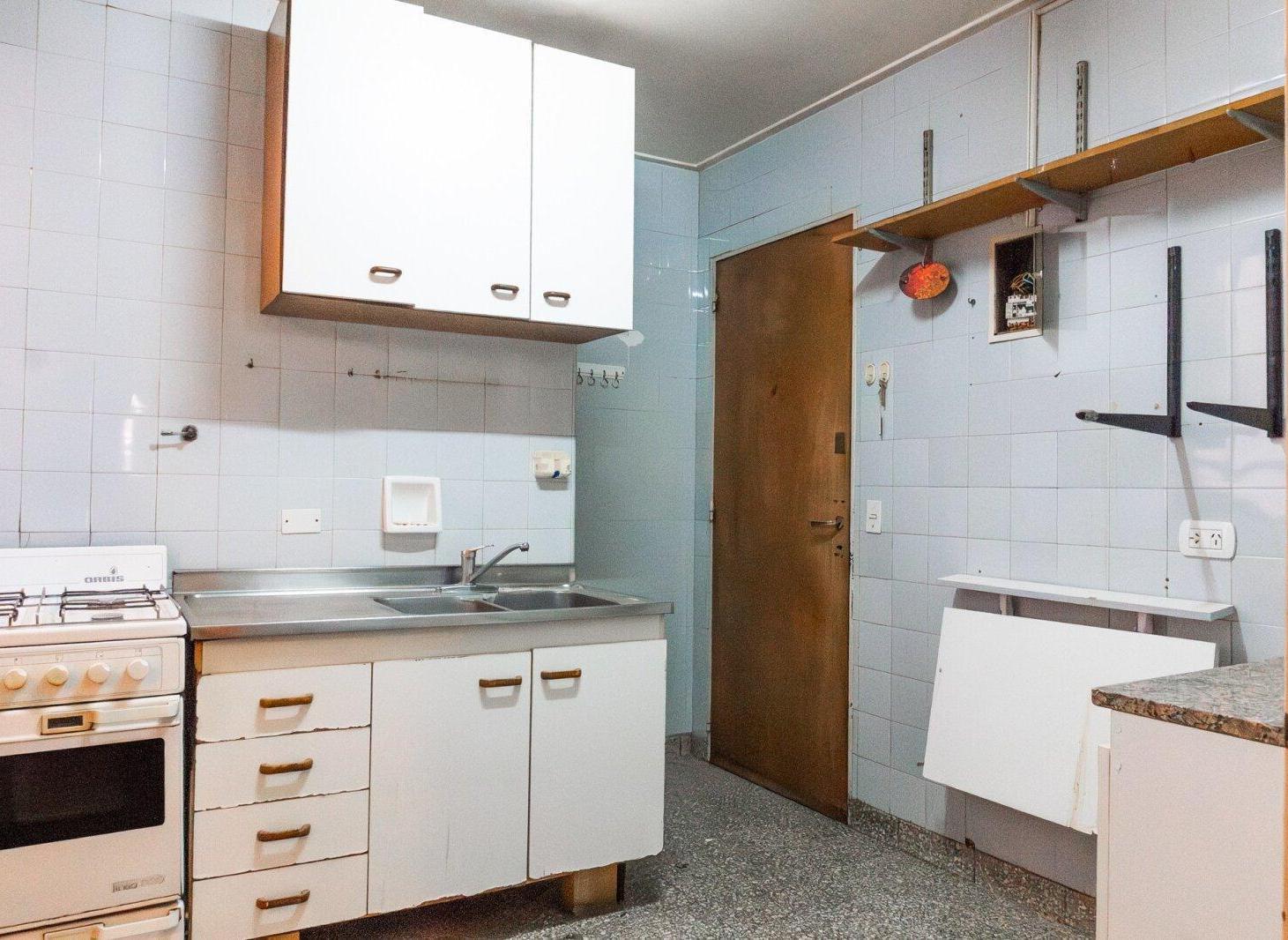 Foto de Venta 3 amb con dependencia - Recoleta - Luminoso - A refaccionar, imagen 4