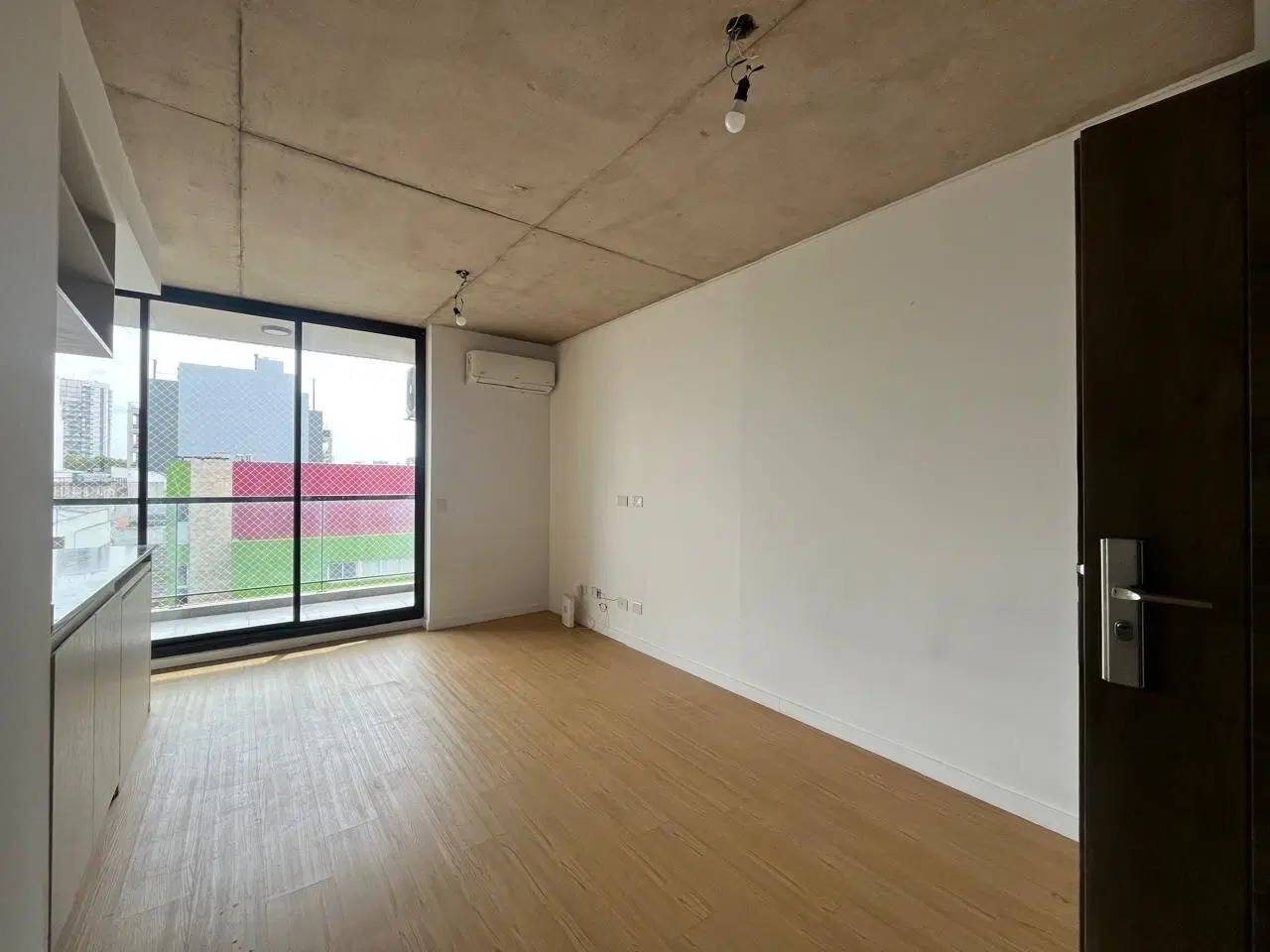 Venta Monoambiente con balcón en Belgrano 3