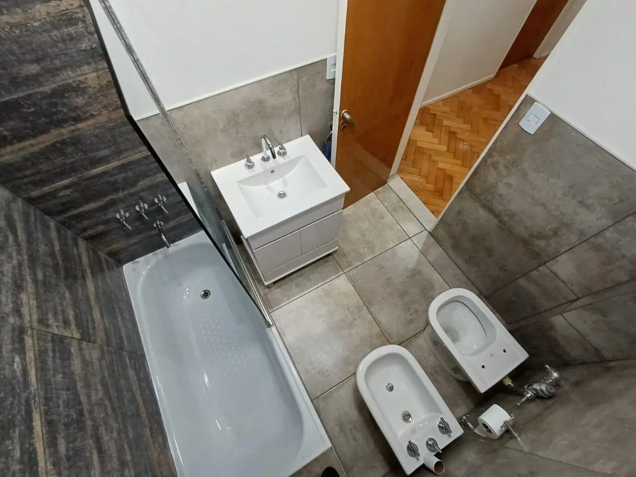 VENTA DEPARTAMENTO 3 AMBIENTES RECOLETA REFACCIONADO TODO LUZ 5