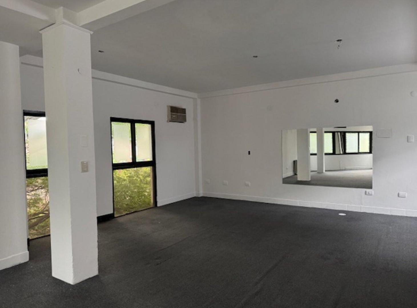 VENTA PH 4 AMBIENTES MARTINEZ CENTRO, MUY BUENA UBICACION