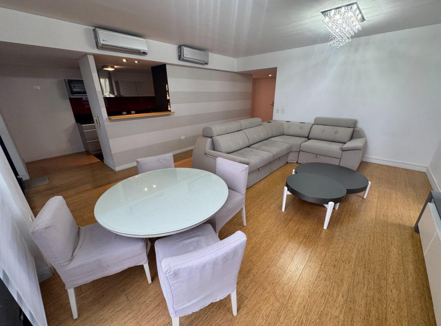 Foto de Exclusivo 3 ambientes semi amoblado en Puerto Madero con cochera y, imagen 1