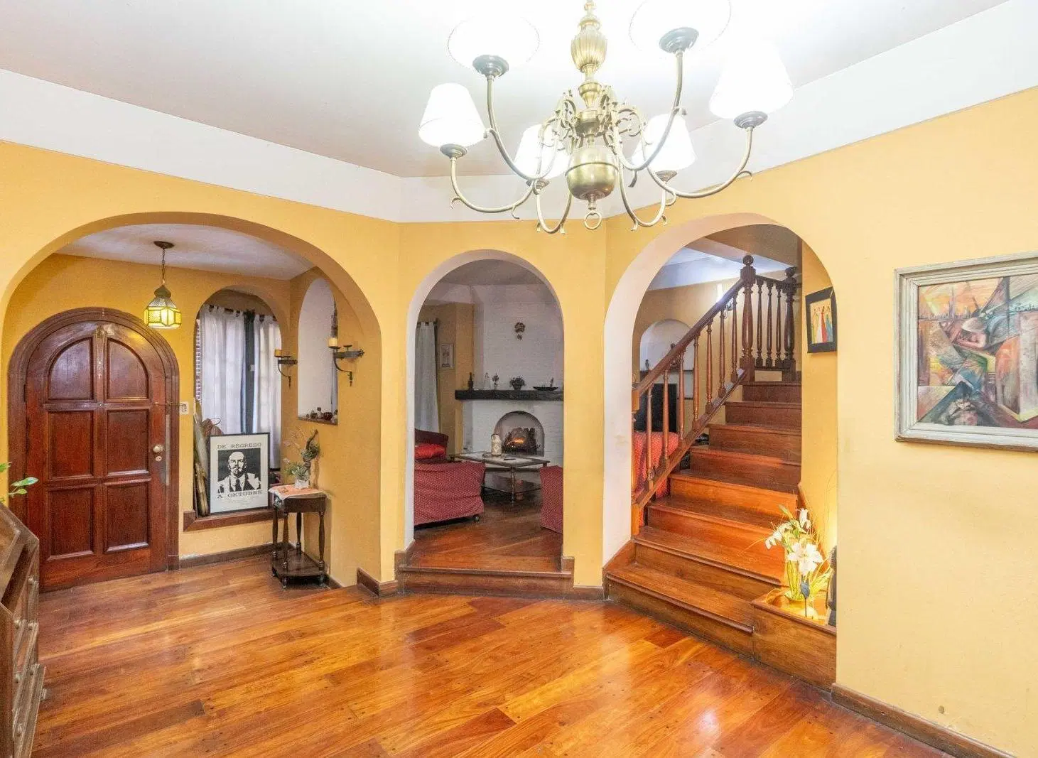 VENTA CASA CON PARQUE Y QUINCHO EN LOMAS DE ZAMORA 3