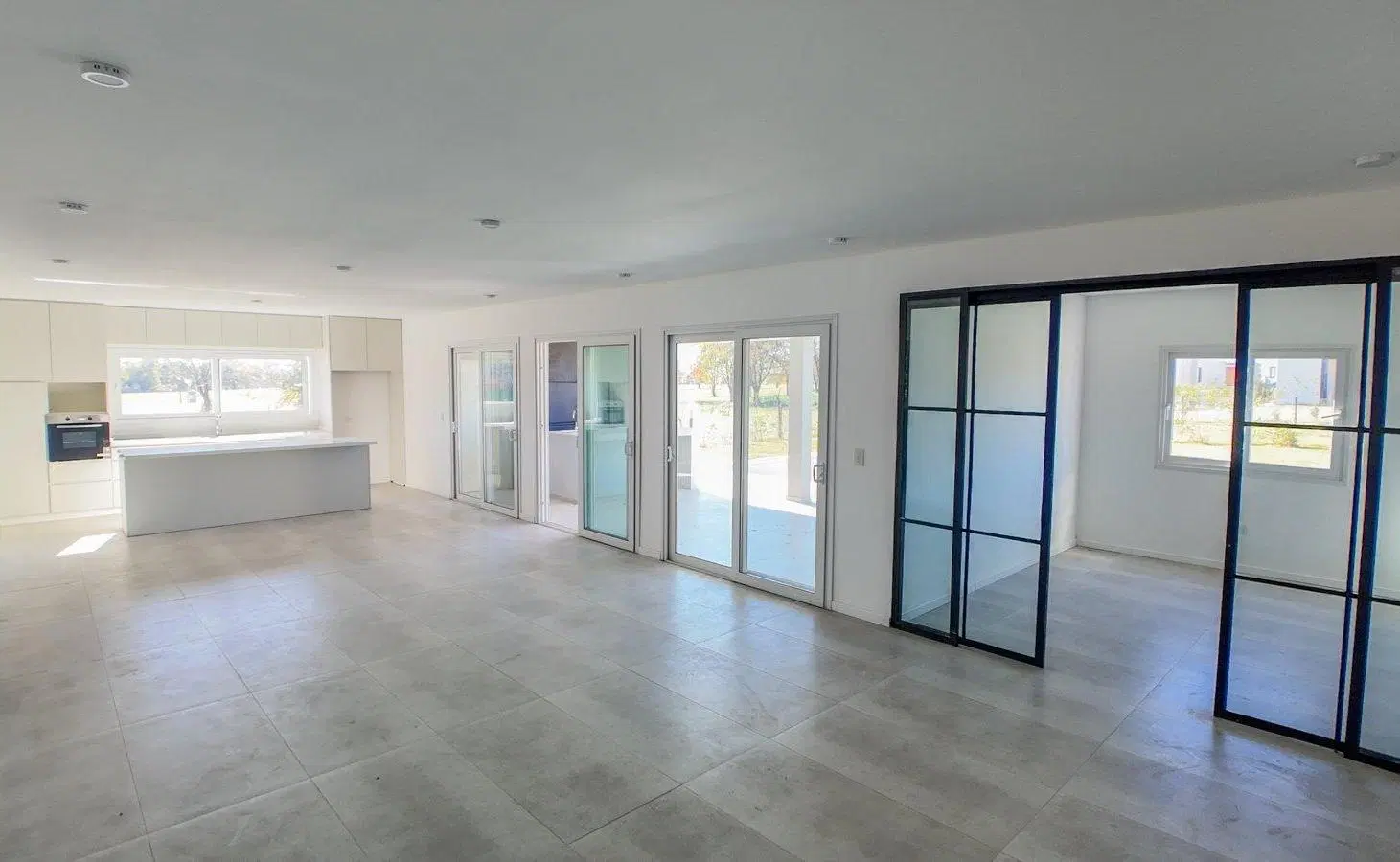 VENTA CASA - 7 AMBIENTES - PILARA 5