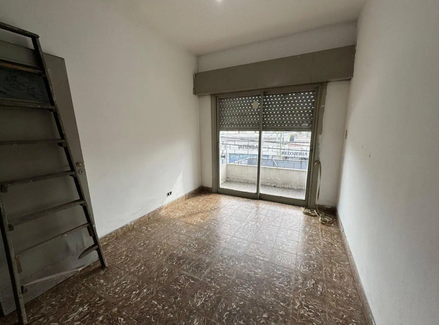 VENTA PH 3 AMBIENTES CON PATIO EN LANUS 5