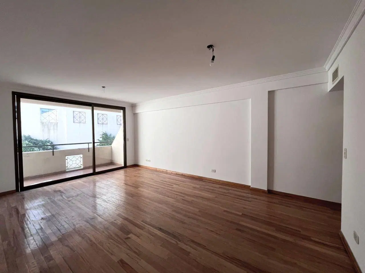 Alquiler Departamento 3 ambientes con cochera y baulera 5