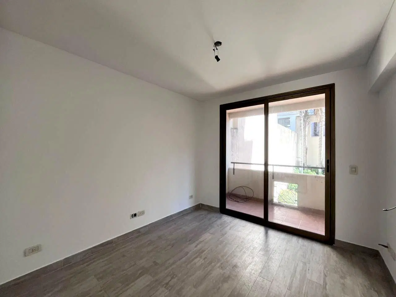 Alquiler Departamento 3 ambientes con cochera y baulera 3