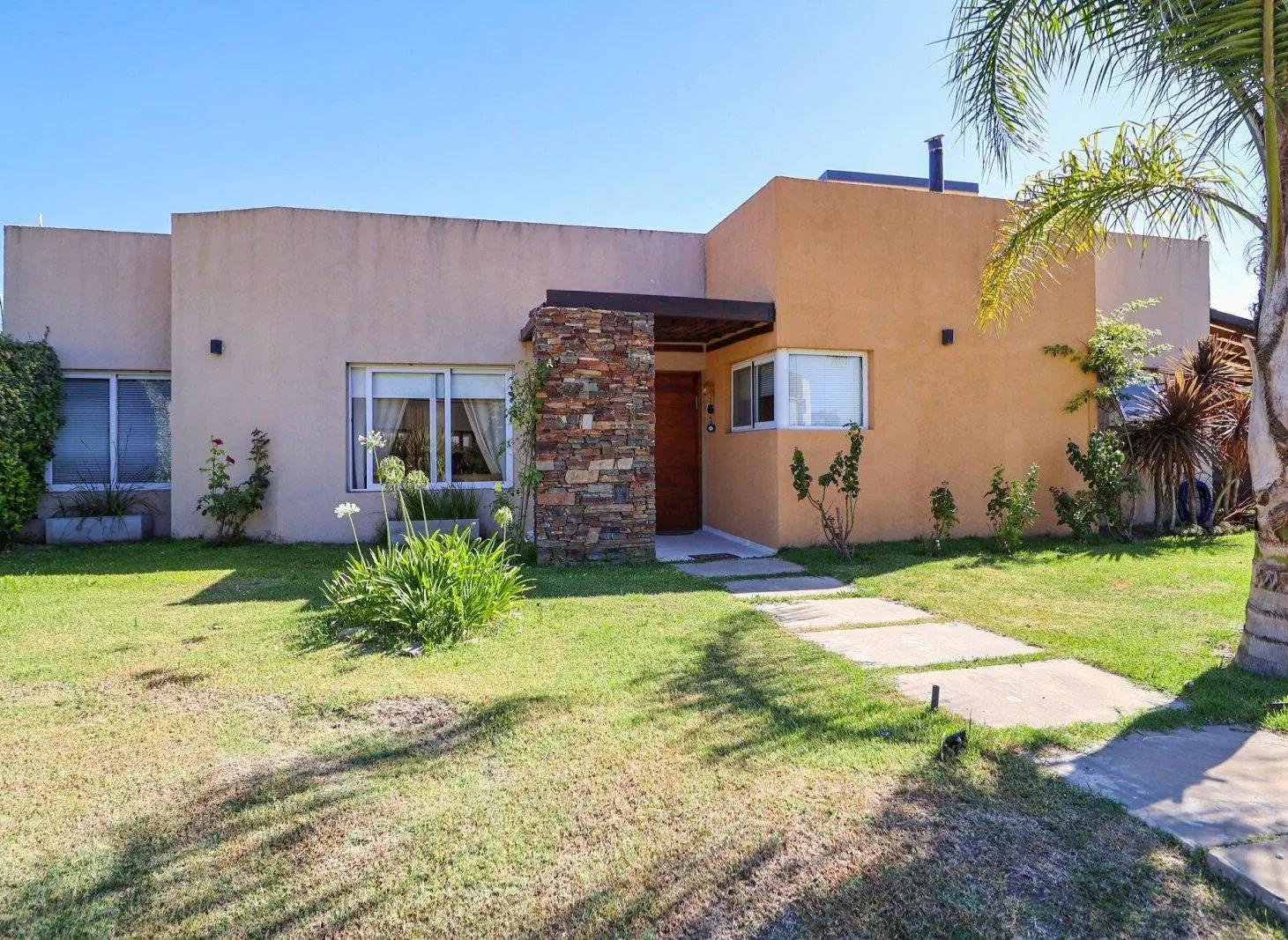 VENTA CASA 3AMB BARRIO LOS ARCES, LA CAÑADA DE PILAR, PILETA 3