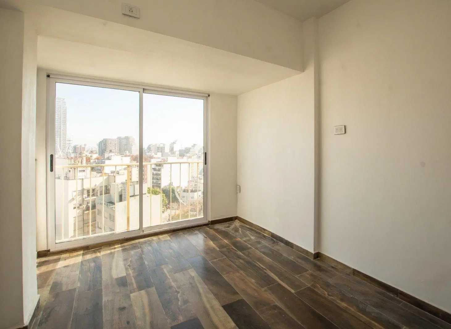 ALQUILER DEPTO 2 AMBIENTES C/ BALCÓN PISO 12 - CABALLITO 2