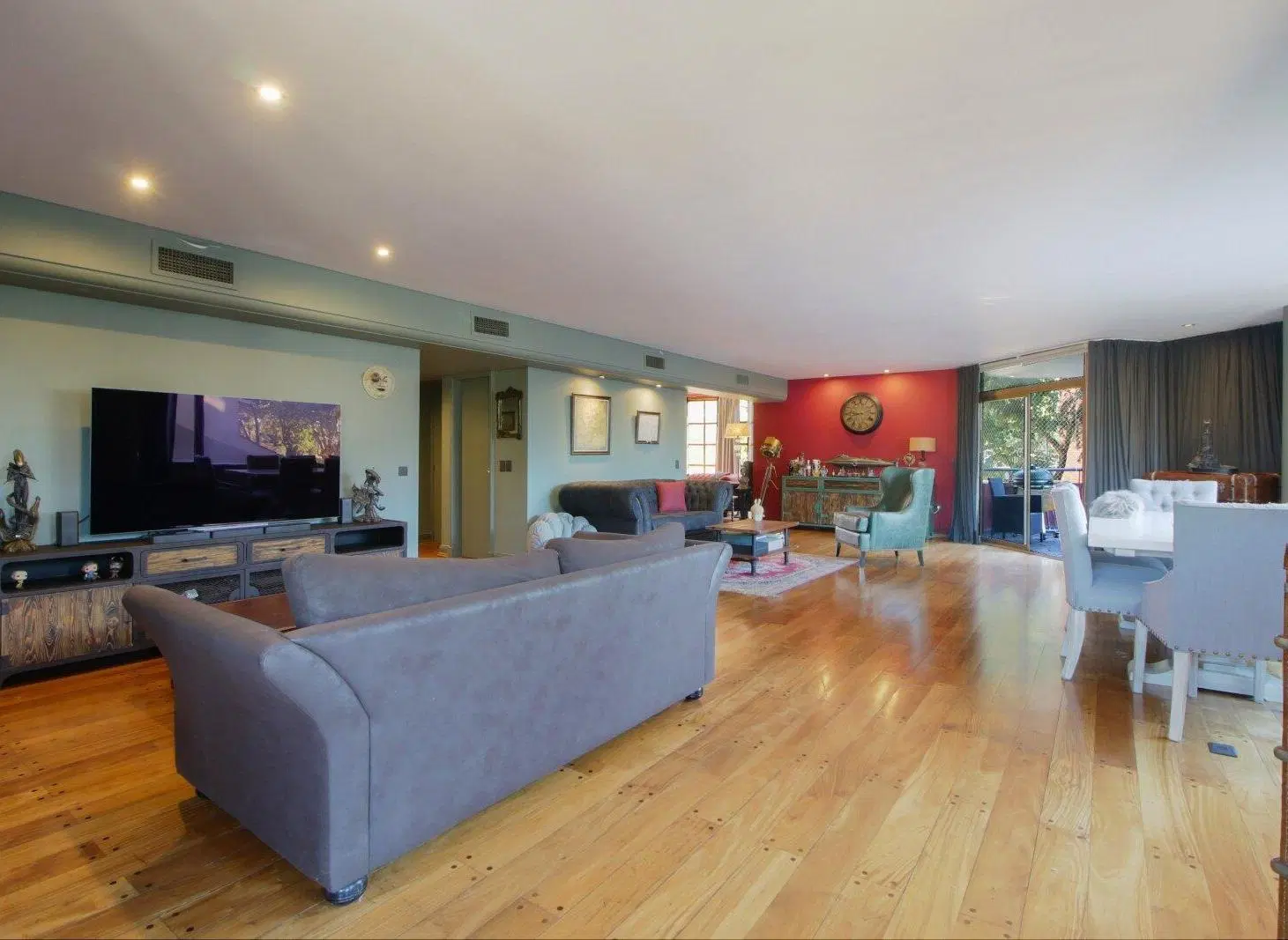 VENTA PISO DE CATEGORIA 6 AMB 2 COCHERAS LA LUCILA 5