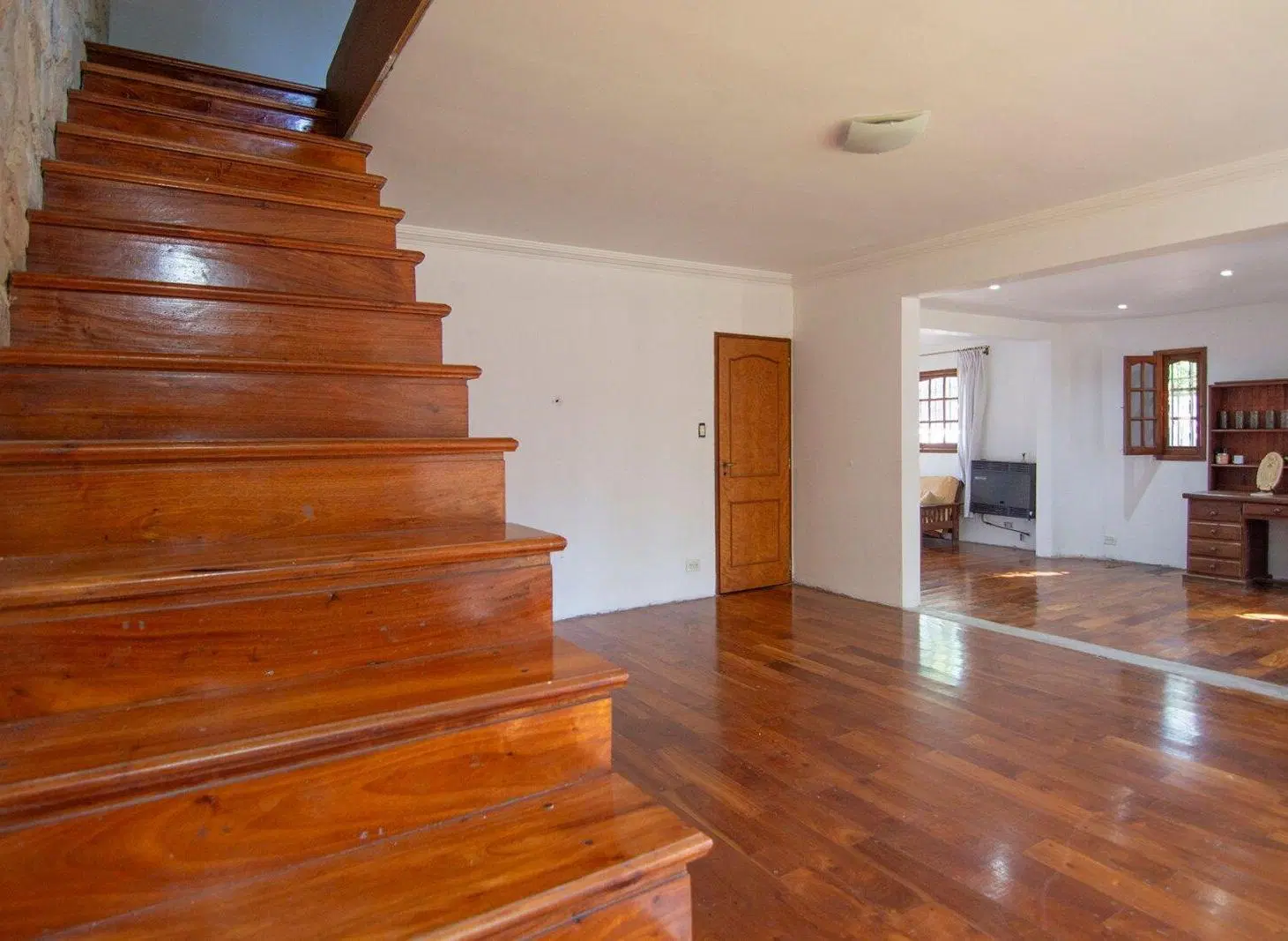 Casa 5 amb c/jardín, cochera, dep. en Don Torcuato 3