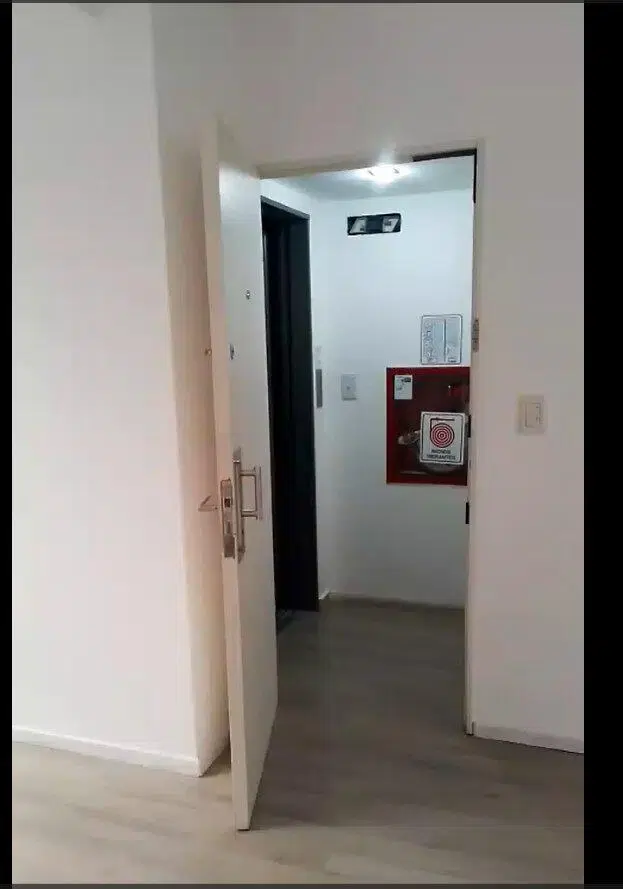 VENTA MONOAMBIENTE MODERNO  EN  BALVANERA 4