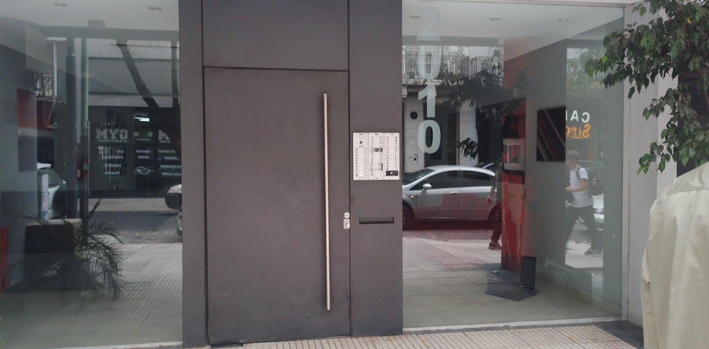 VENTA MONOAMBIENTE MODERNO EN BALVANERA