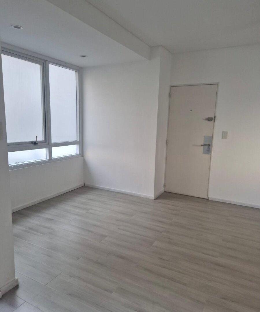 VENTA MONOAMBIENTE MODERNO EN BALVANERA