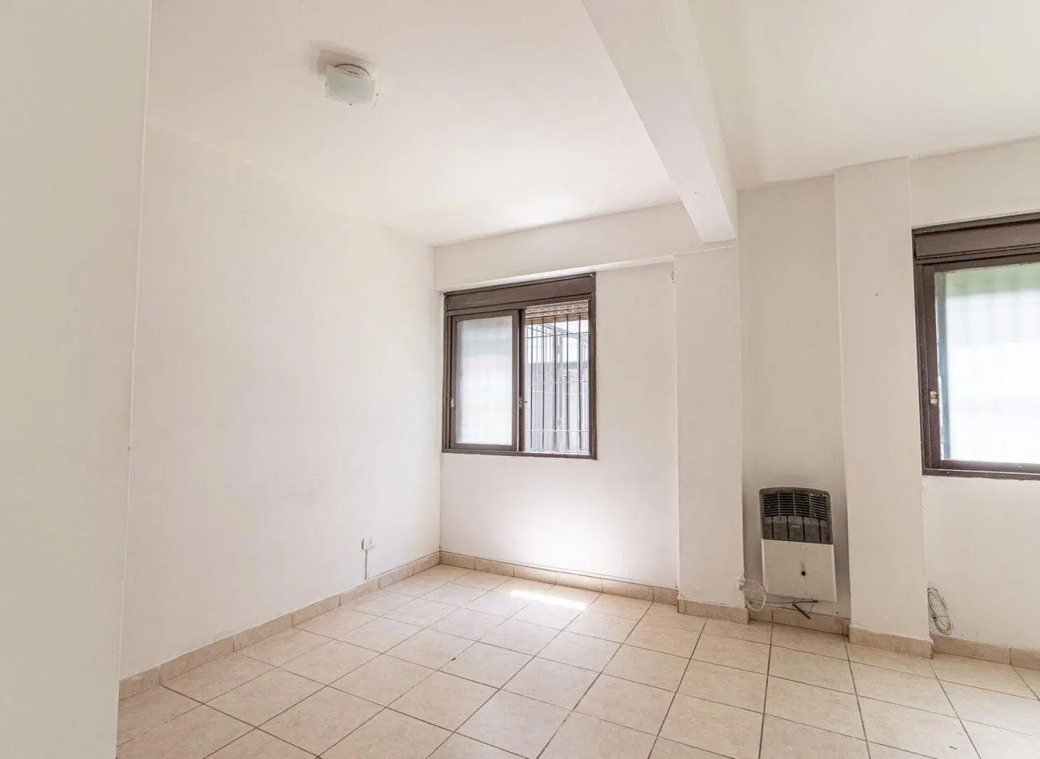 VENTA DEPARTAMENTO MONO/DOS AMBIENTES CON COCHERA SAN ISIDRO 2