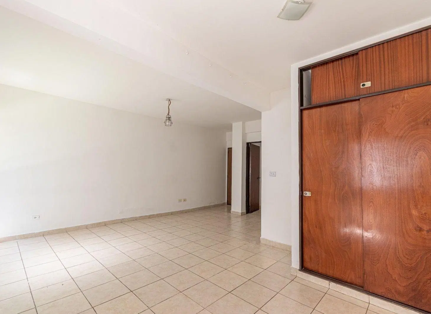 VENTA DEPARTAMENTO MONO/DOS AMBIENTES CON COCHERA SAN ISIDRO 3