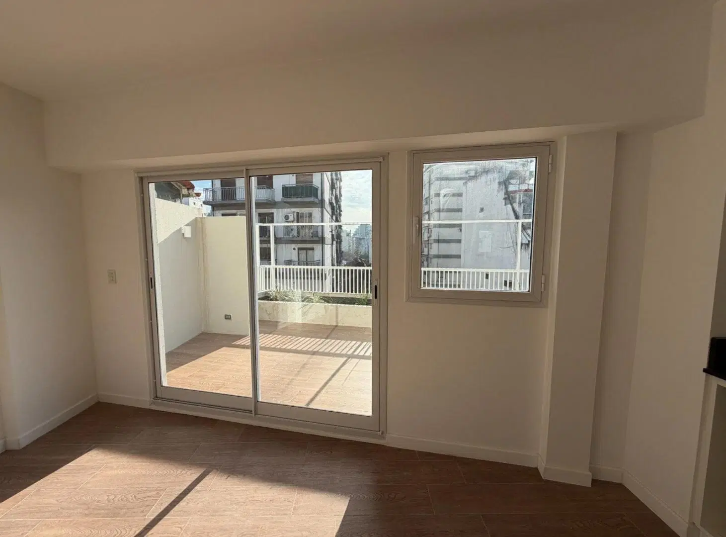 VENTA DPTO 3 AMBIENTES - BALCÓN TERRAZA - A ESTRENAR - RECOLETA. 2