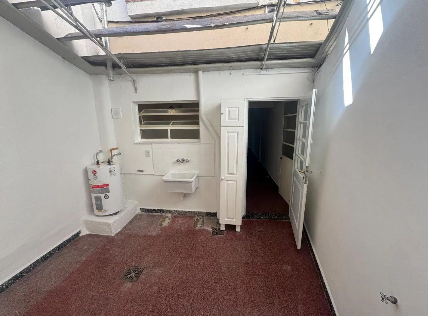 PH - 3 Ambientes en Alquiler con PATIO y entrada Independiente – Sin Expensas 2