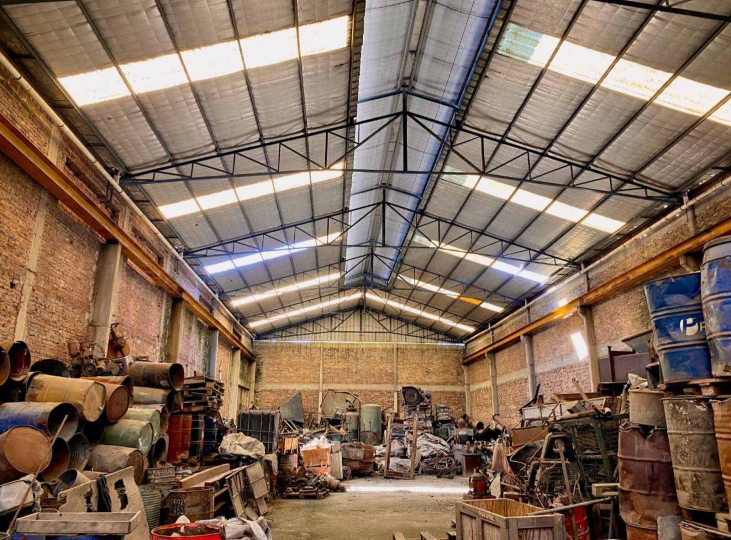 VENTA DEPOSITO INDUSTRIAL LANUS ZONA SUR 3000 M2 ex FABRICA METALURGICA
