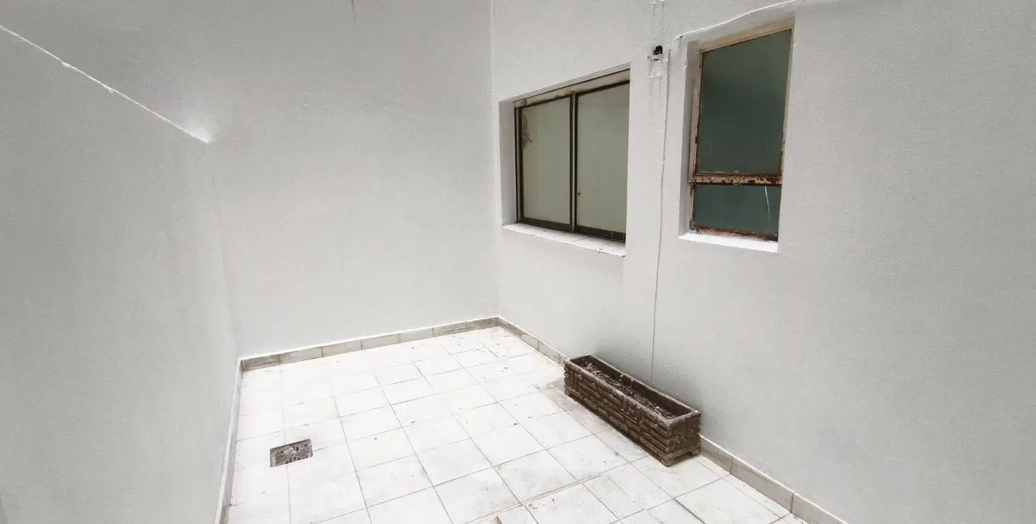Depto. 3 amb con patios - a refaccionar - Recoleta 4